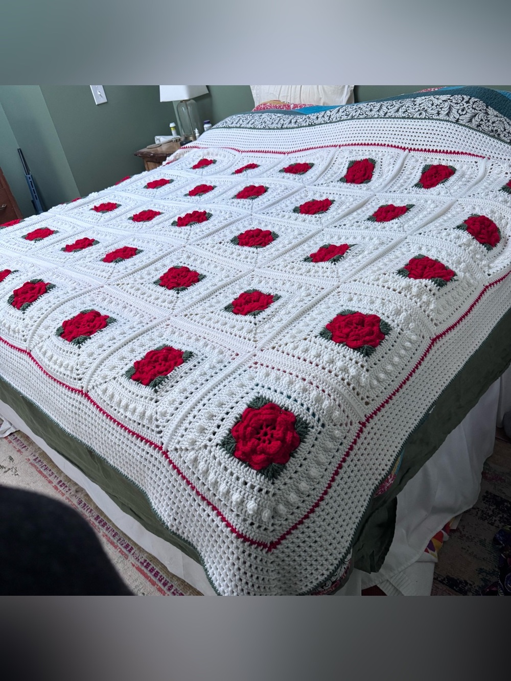 Handmade Crochet Rose Afghan‎ Blanket in White and Red as seen on King sized bed